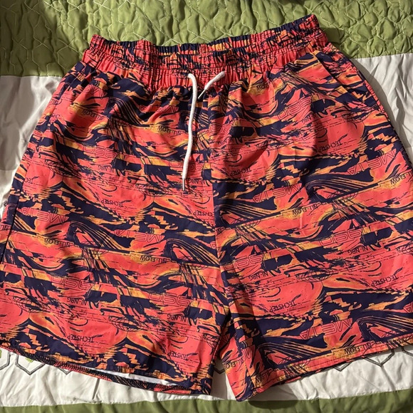 ROMWE Other - NWT Men Shorts